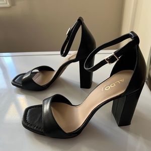 Aldo leather block heel shoes